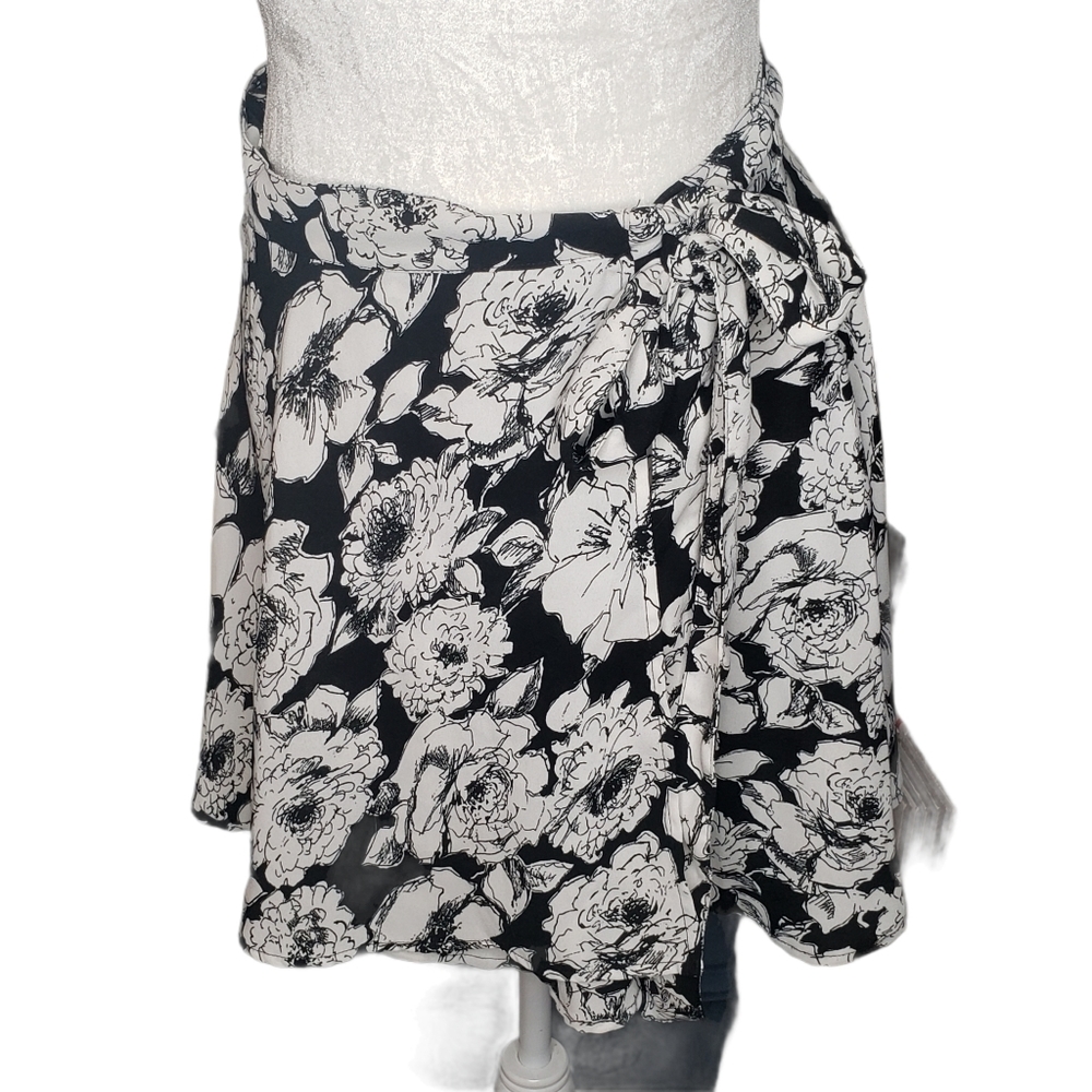 Abercrombie and Fitch Wrap Floral Flowy Mini Skirt